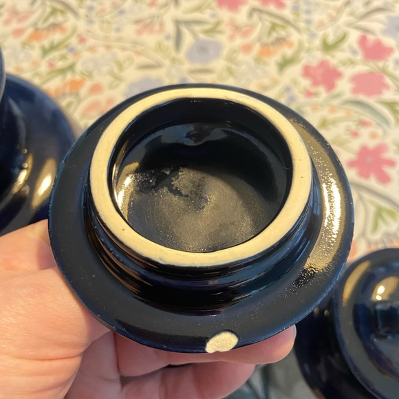 Vintage McCoy Pottery Blue Apple Blossom Canisters, Set of 4 - Picture 14 of 15